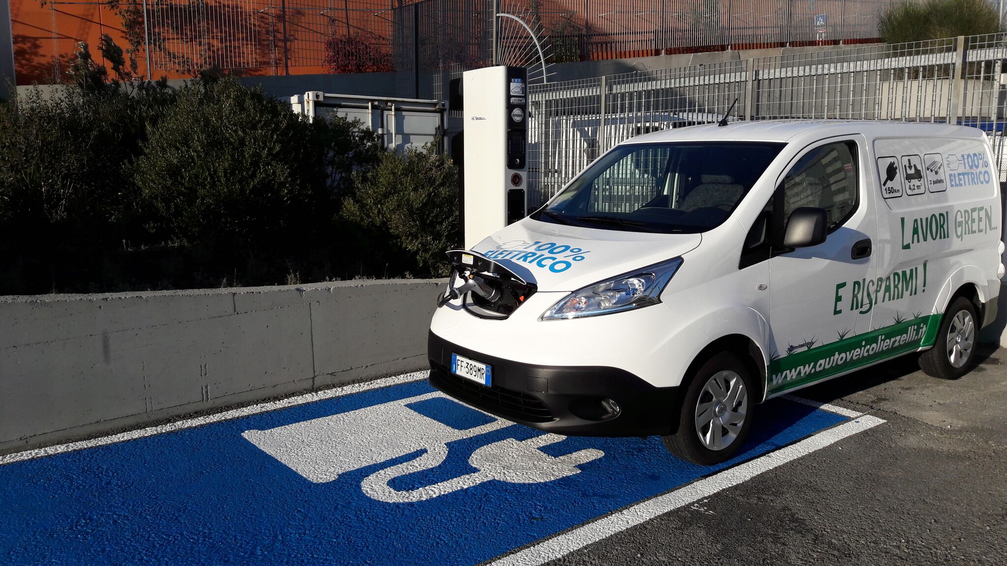 Nissan e-NV200