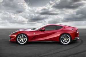 Ferrari 812 Superfast: l’erede della F12 News Fuoriorario
