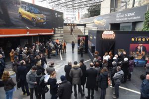 Renault Scénic e il “Temporary Cinema” Automakers