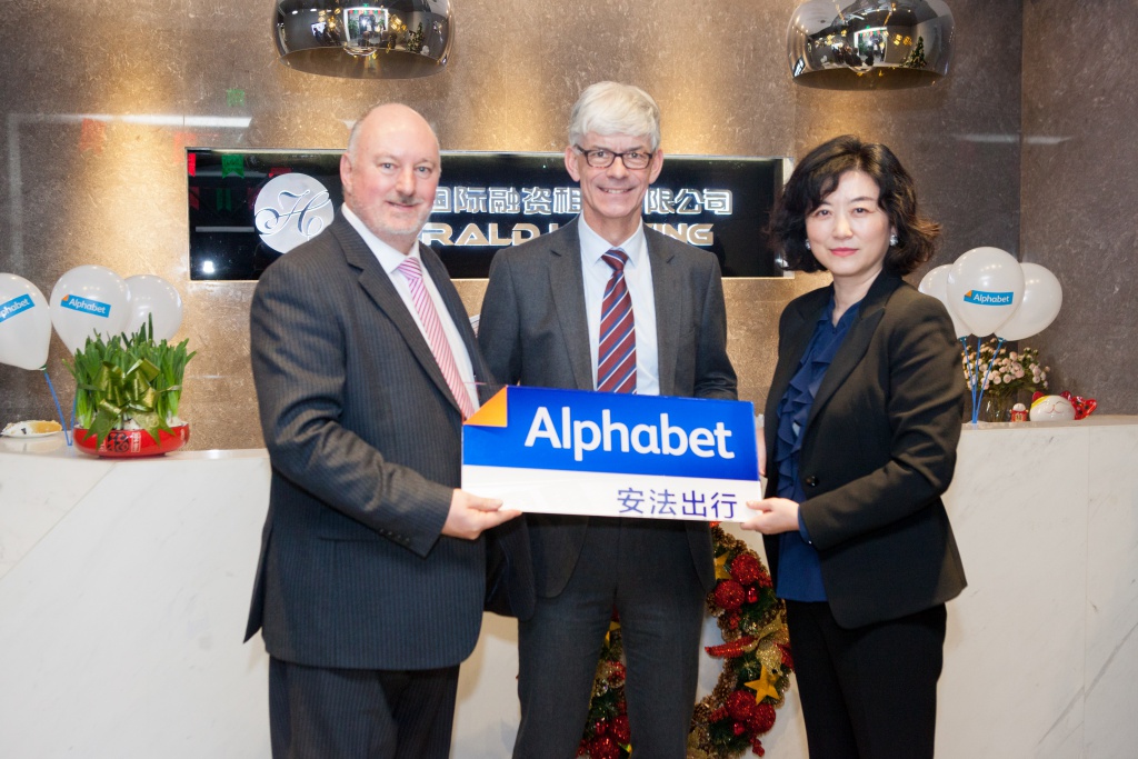 Alphabet Cina