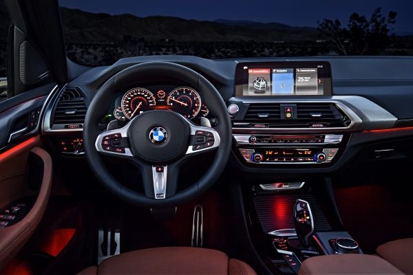 Nuova BMW X3 Interni