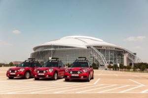Tre MINI Cooper S e Countryman All4 si imbarcano nell’avventura Panamericana Elettriche ibride