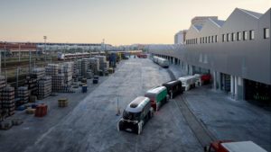 Renault EZ-PRO, robot-veicolo in anteprima mondiale ad Hannover Veicoli commerciali
