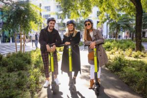 hive monopattini elettrici si ricarica a BluE in vista del lancio in Italia News Fuoriorario