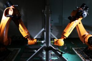 Nissan insegna ai robot a costruire i ricambi per le auto Industry