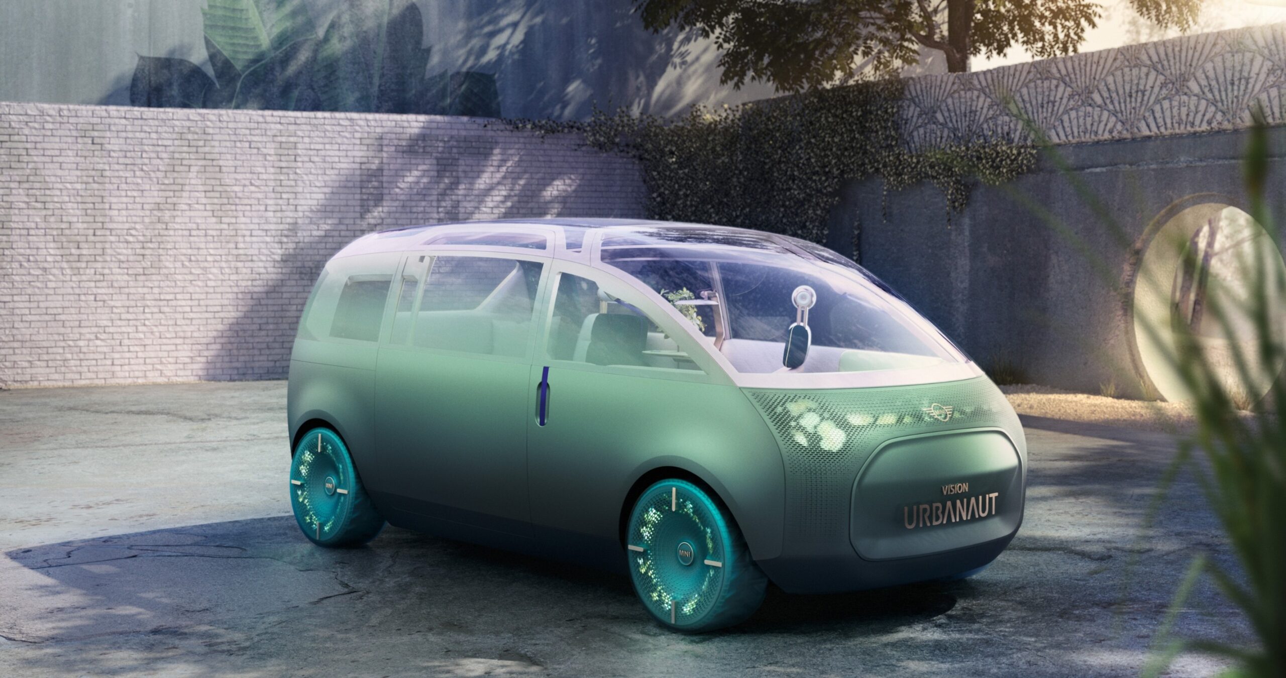 auto elettrica a guida autonoma