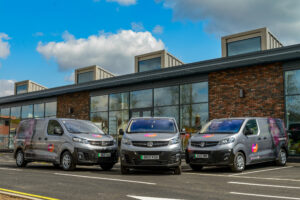 Vauxhall, il marchio britannico gemello Opel, fornirà a Mitie 655 Vivaro-e OltreFrontiera