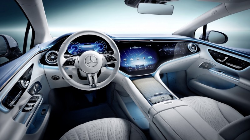 Nuova Mercedes EQE