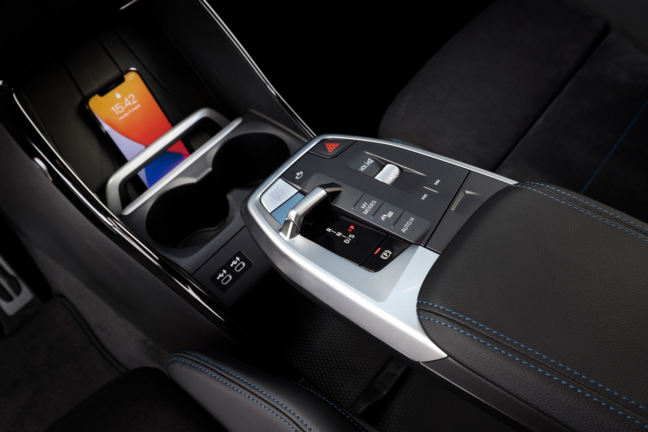 Funzionalità, piacere di guidare tipico di BMW e un approccio estremamente progressista caratterizzano la nuova BMW Serie 2 Active Tourer.