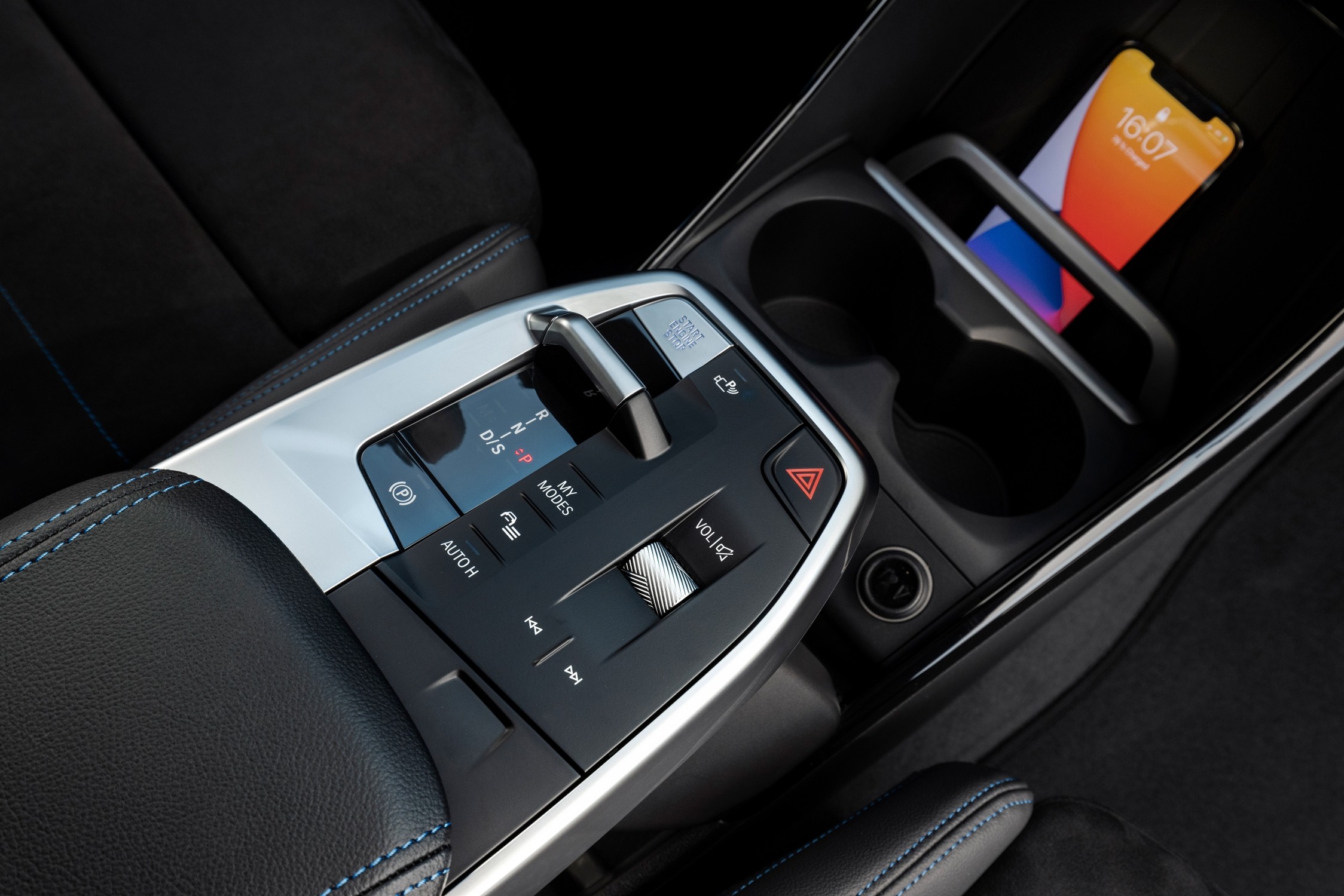 Funzionalità, piacere di guidare tipico di BMW e un approccio estremamente progressista caratterizzano la nuova BMW Serie 2 Active Tourer.
