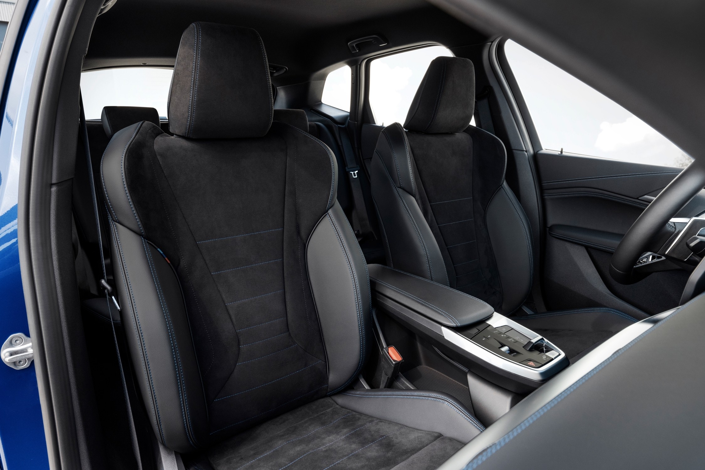 Funzionalità, piacere di guidare tipico di BMW e un approccio estremamente progressista caratterizzano la nuova BMW Serie 2 Active Tourer.