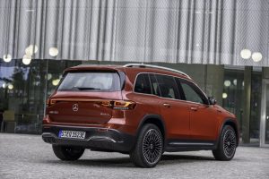 Nuova EQB Mercedes