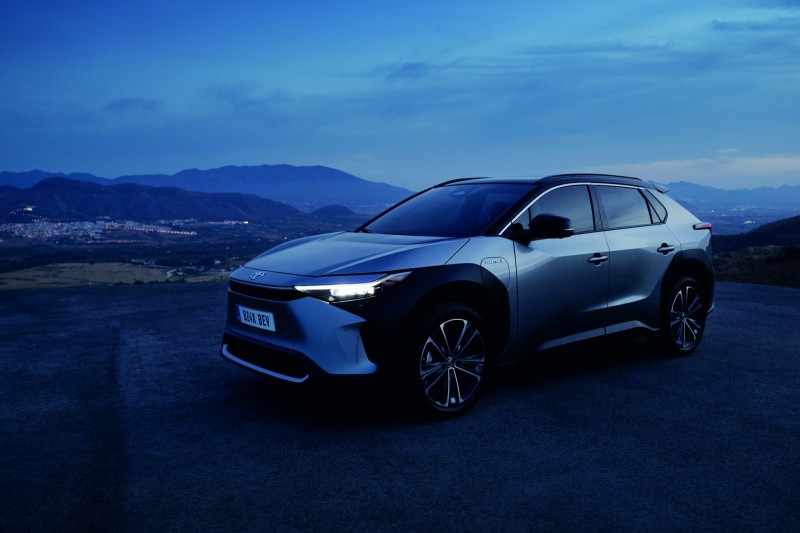 Nuovo Toyota bZ4X