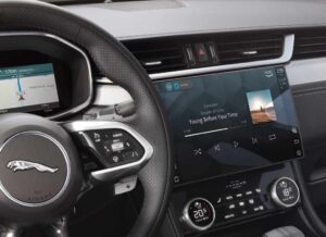Amazon Alexa il nuovo copilota di Jaguar Land Rover