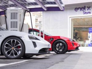 Porsche con Enel X Way