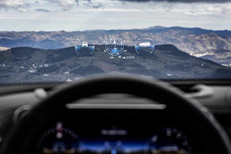 Nuova Mercedes-Benz GLC: