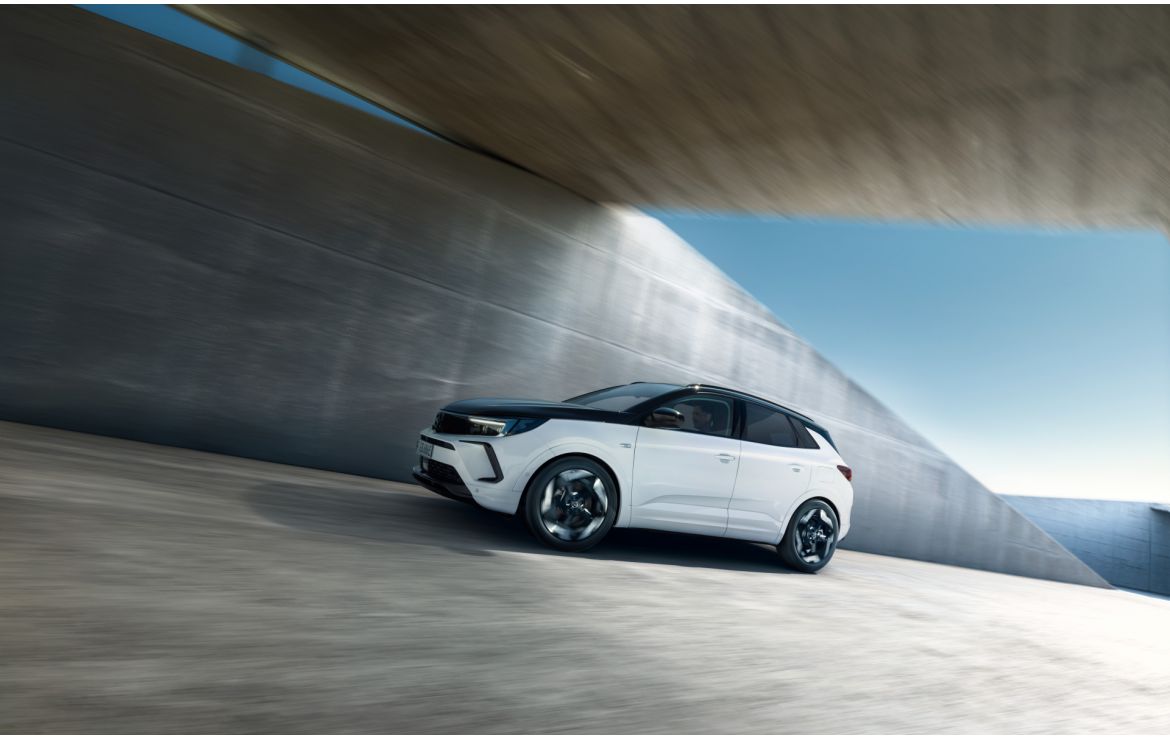 Nuovo Opel Grandland GSe