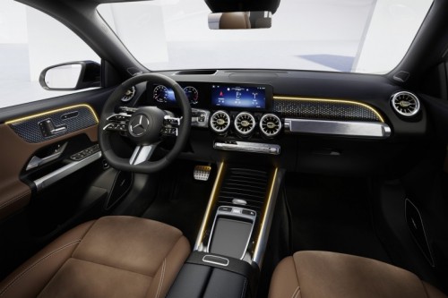 Nuova Mercedes GLB interior