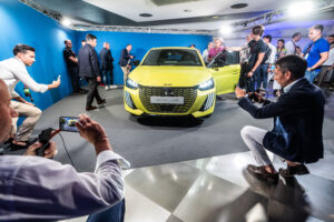 Nuova Peugeot 208