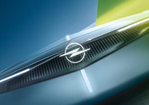 Nuova Opel Experimental