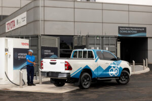 Pick-up Hilux elettrico Toyota