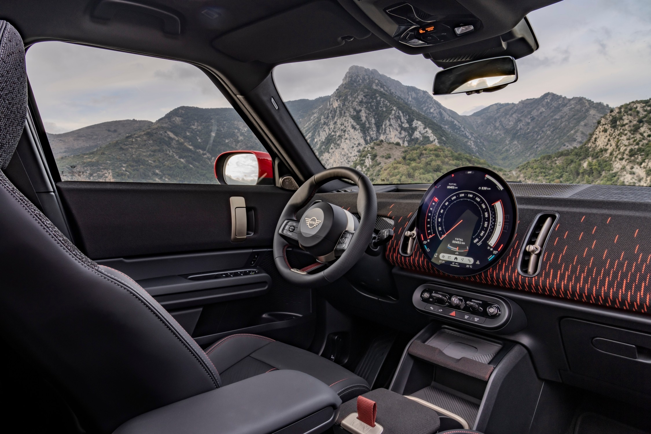 Interni nuova MINI John Cooper Works Countryman