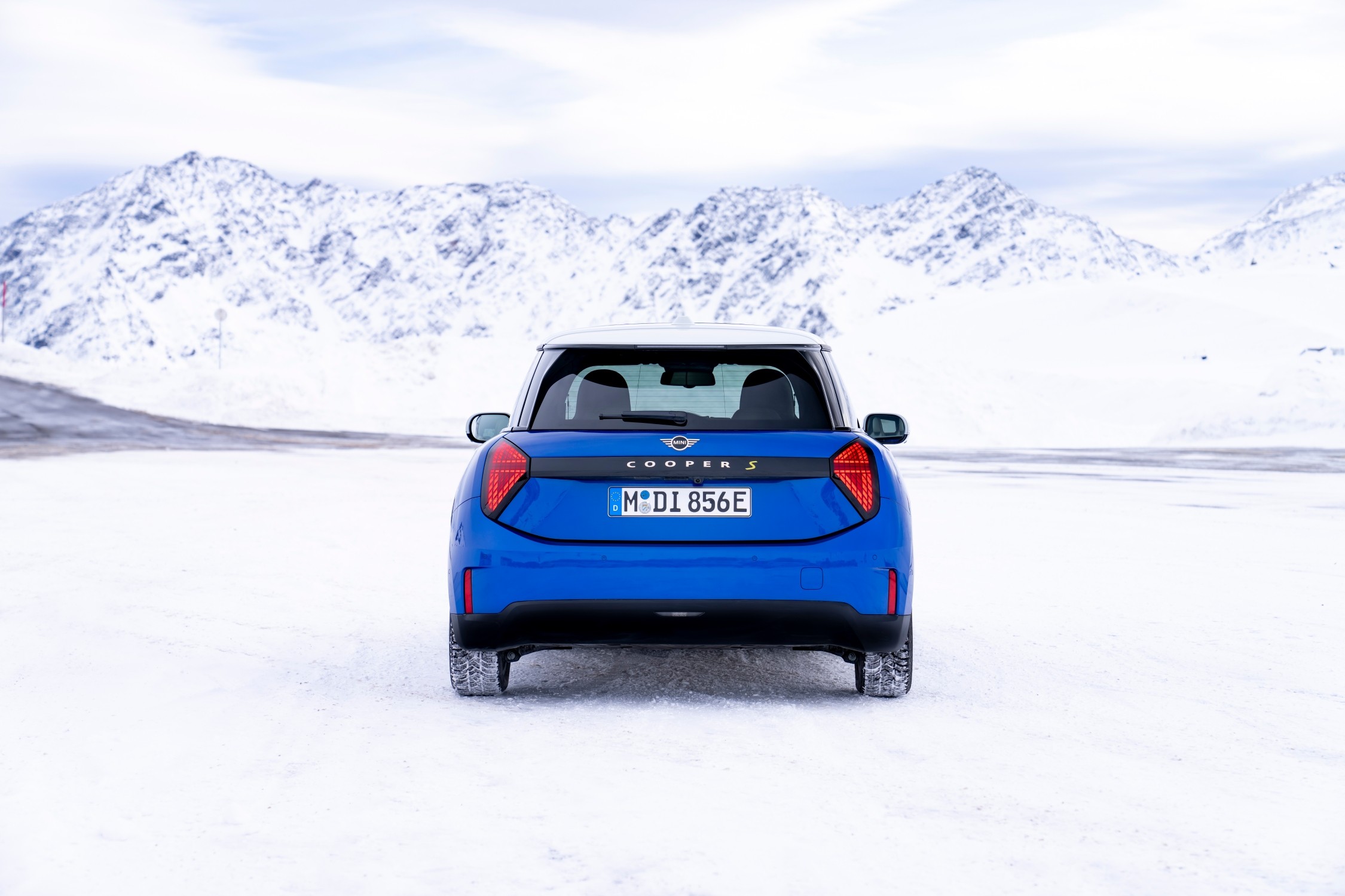 Nuova MINI Cooper SE