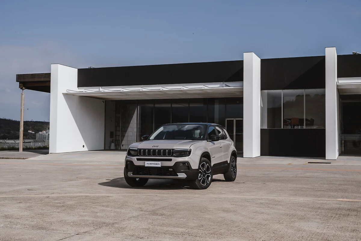 Nuova Jeep® Avenger 4xe