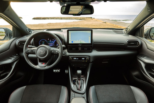 Nuova Toyota Yaris 2024