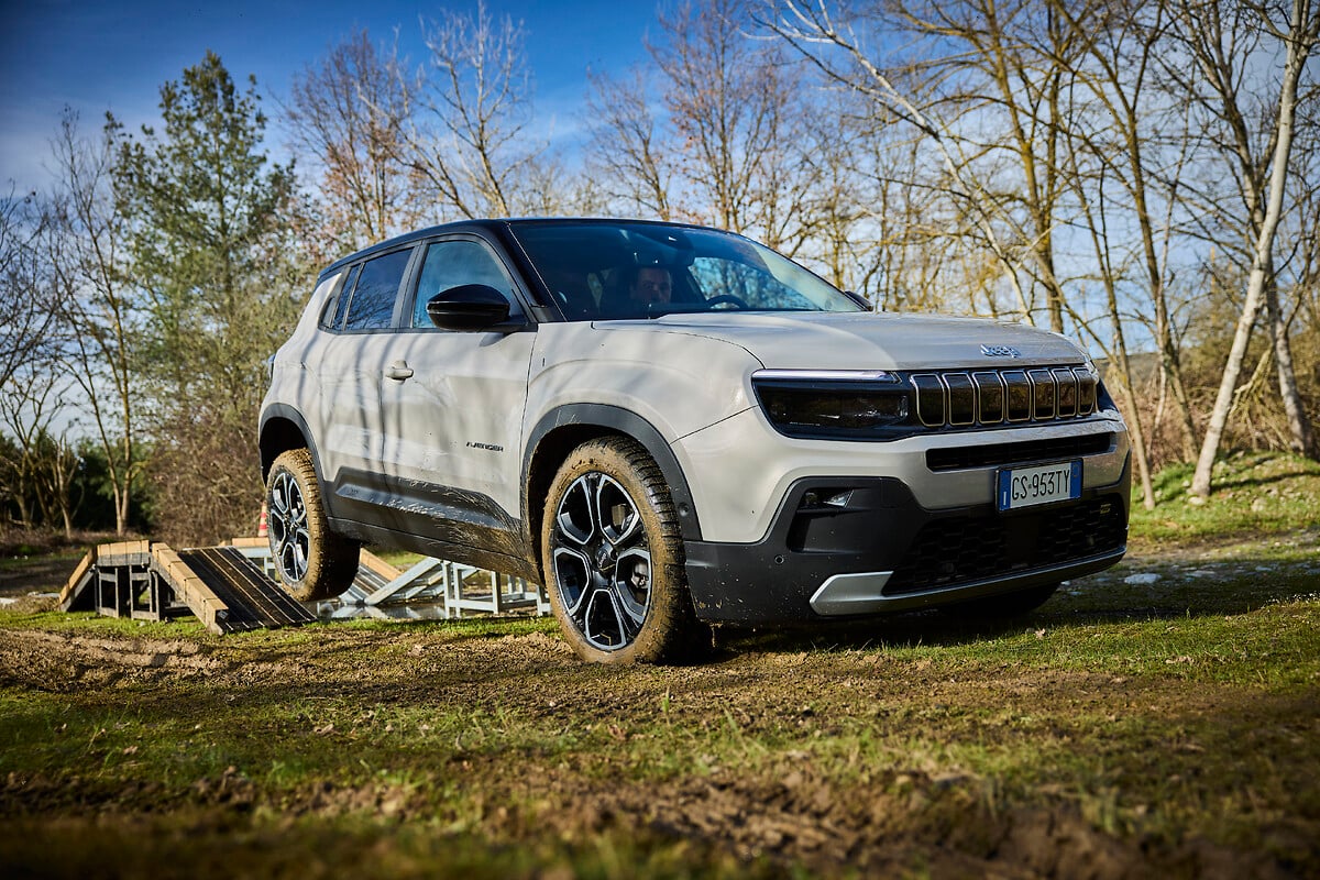 Jeep Avenger e-Hybrid