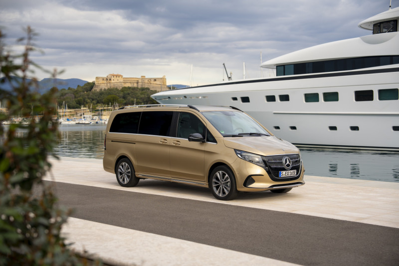 Nuova Mercedes-Benz EQV