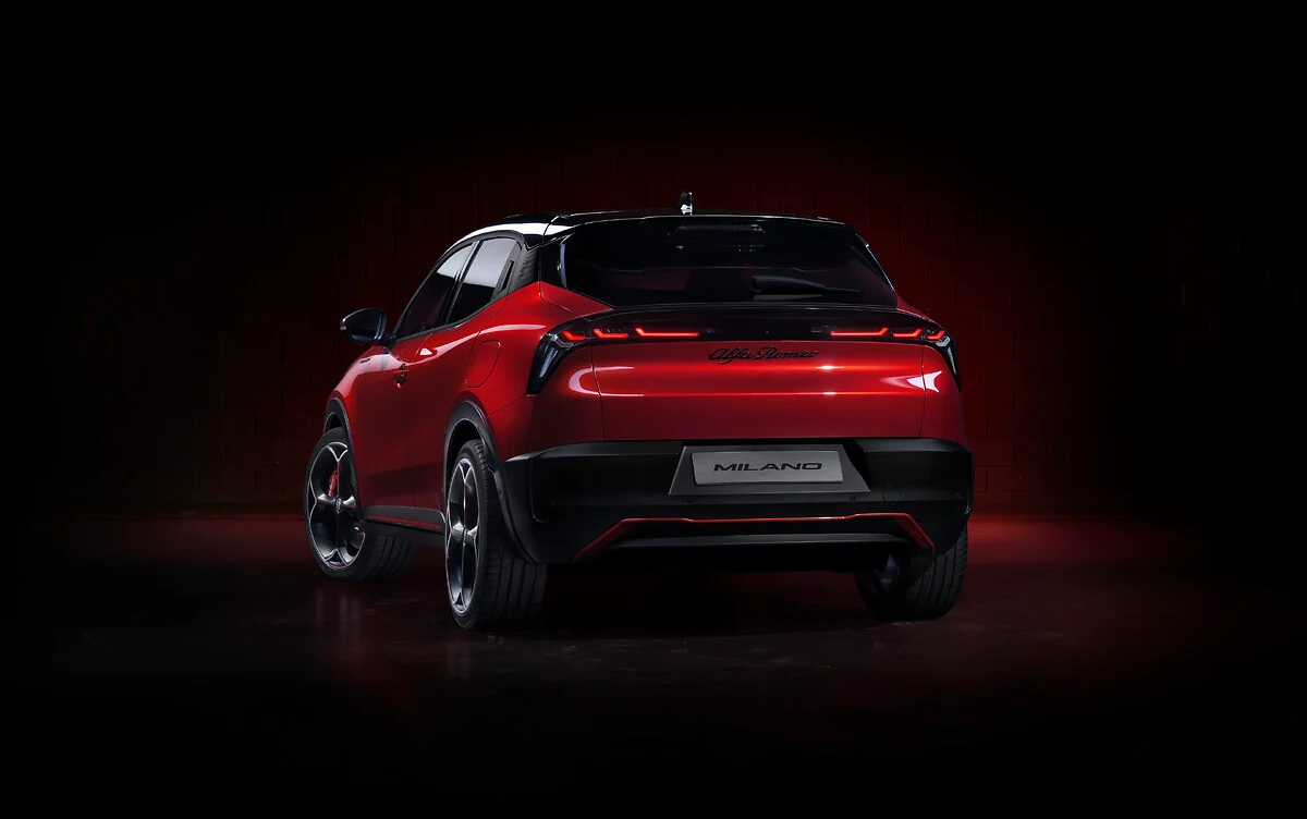 Nuova Alfa Romeo Milano