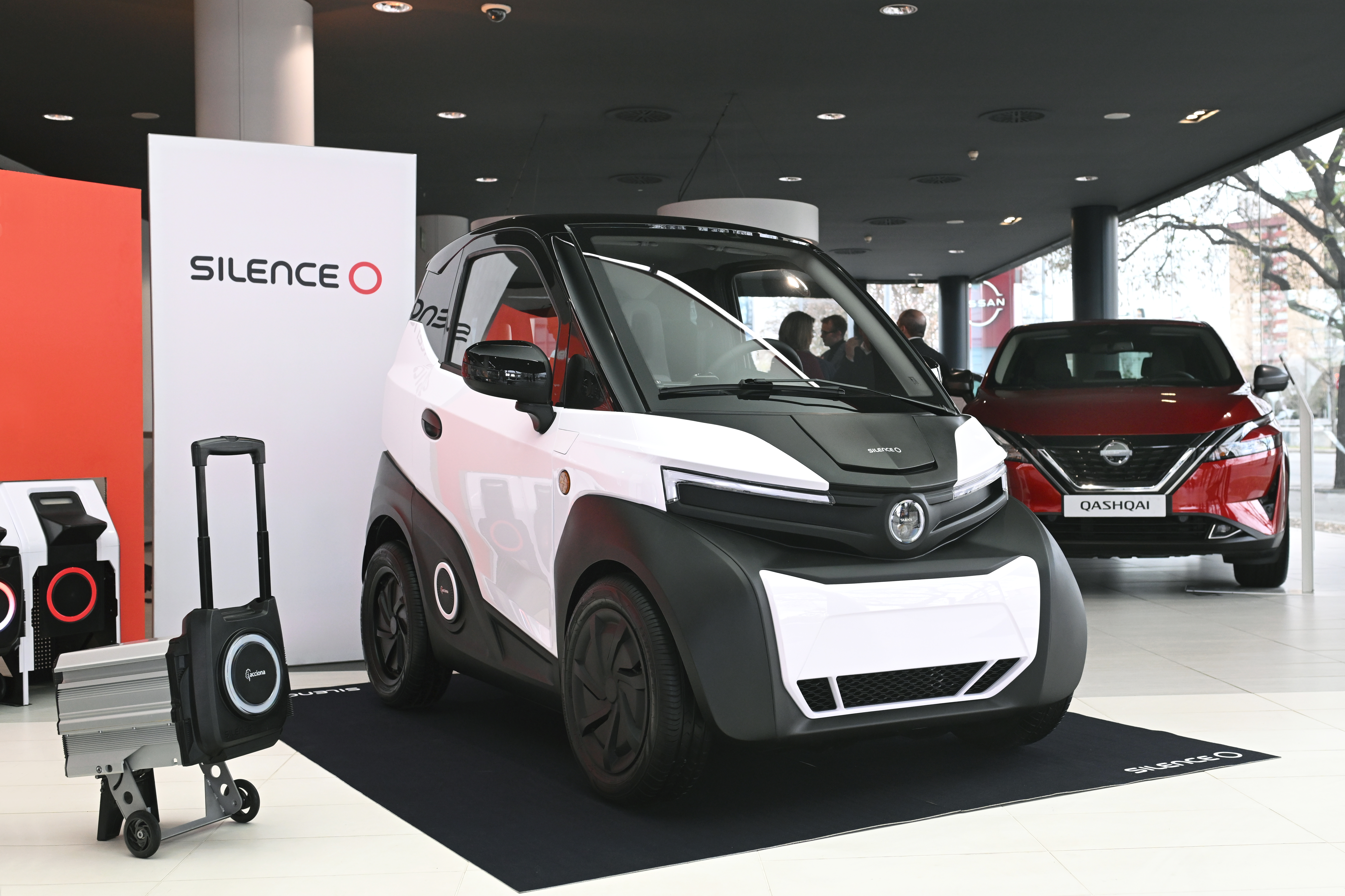 Nanocar Silence S04 -