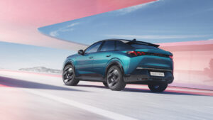 NUOVO PEUGEOT E-3008