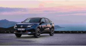 Nuova Citroën C4 “Collection” 2025 l’edizione con le 3C Elettriche ibride