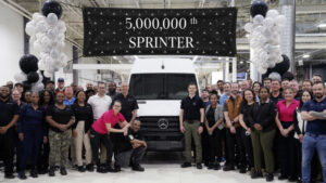 Mercedes-Benz Vans 2025 celebra 5 milioni di Sprinter prodotti Veicoli commerciali