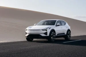 Polestar 3 2025: doppio premio e sicurezza al top per il suv elettrico Elettriche ibride
