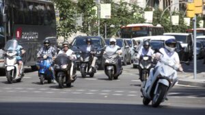 Mercato Due Ruote 2025: giugno + 6,2%, scooter protagonisti Twin Fleet