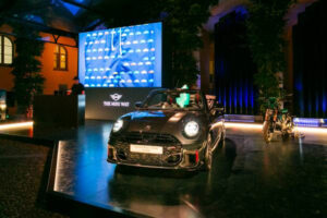 Cool party alla House of MINI per celebrare inizio dell’estate di MINI News Fuoriorario