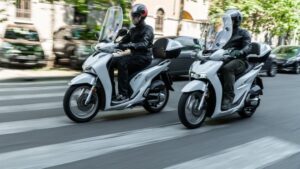 Scooters 
