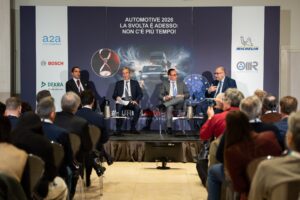 Il futuro dell’auto si gioca tra Europa e Cina #FORUMAutomotive Industry