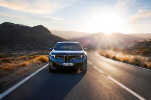 BMW cresce in Europa: la Neue Klasse spinge gli ordini elettrici Automakers