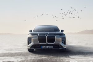 BMW Serie 7: la nuova frontiera del lusso tecnologico Elettriche ibride