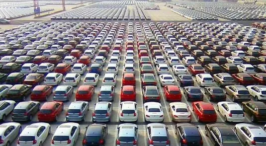 Allarme dazi: per i costruttori auto è crisi dei componenti Allarme dazi