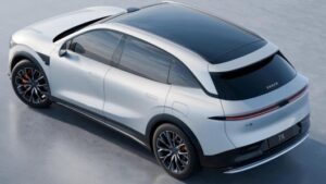 Zeekr X: Il debutto europeo del SUV che si ricarica in 18 minuti Elettriche ibride