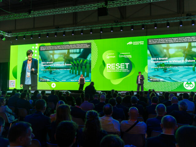 Sostenibilità auto: lo studio RESET 2026 al Dealer Day Sostenibilità auto