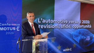Auto elettriche 2035