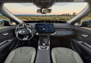 Nuova BMW iX4